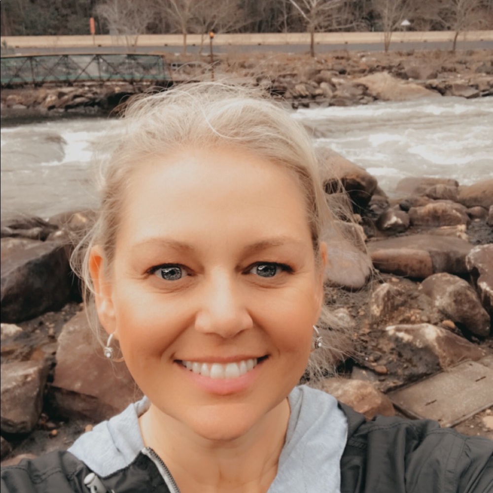 Meet your Posher, Tina